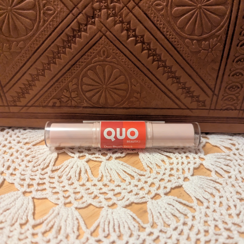 Quo Duo Sided Red Beauty Blush Stick